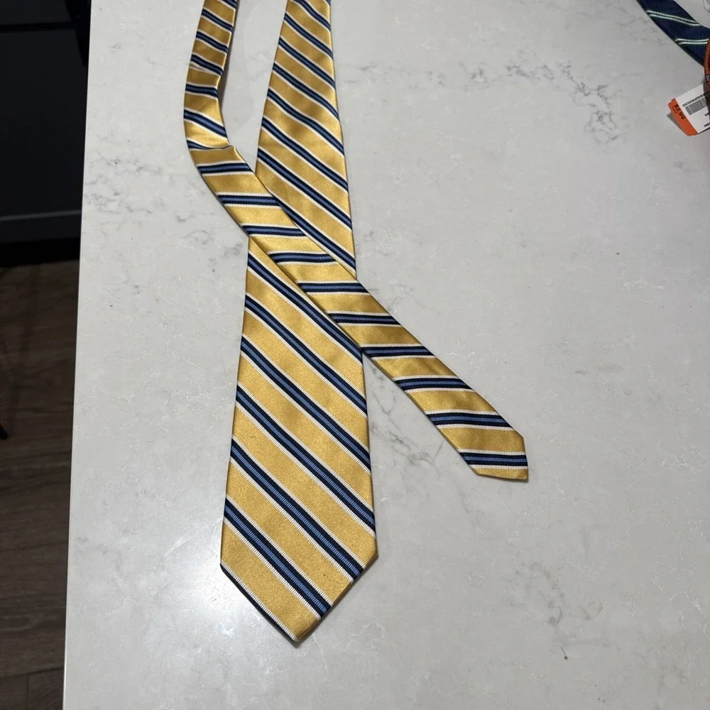 Brooks Brothers 346 Yellow Navy Repp Stripe Silk Tie Made in USA 58x3.5" - Picture 4 of 6